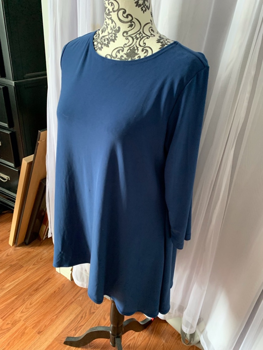 Sympli Women's Navy Long-Sleeve Crew Top